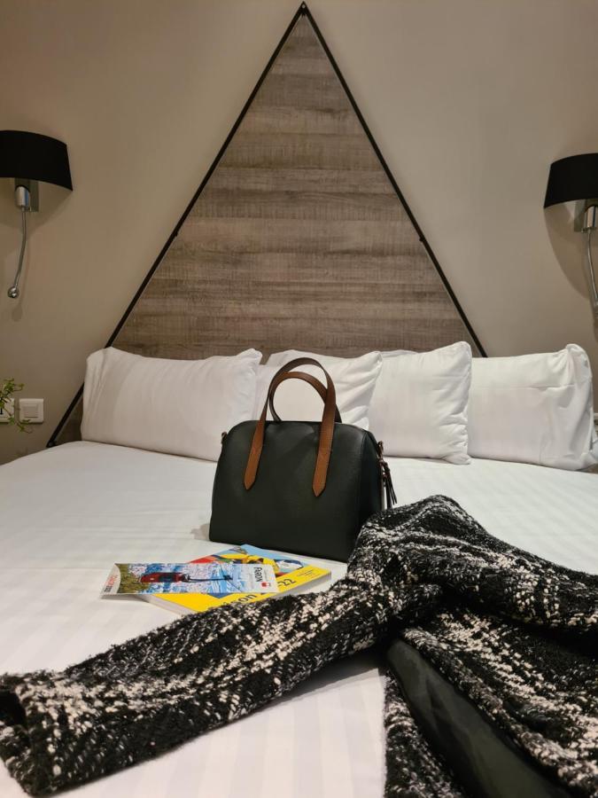 טולון Hotel Amiraute מראה חיצוני תמונה