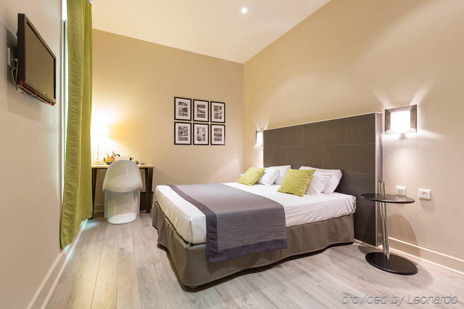 טולון Hotel Amiraute מראה חיצוני תמונה